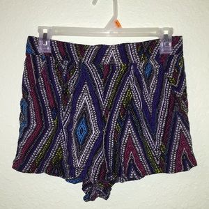 tribal print flowy shorts!!!!!! hella cute